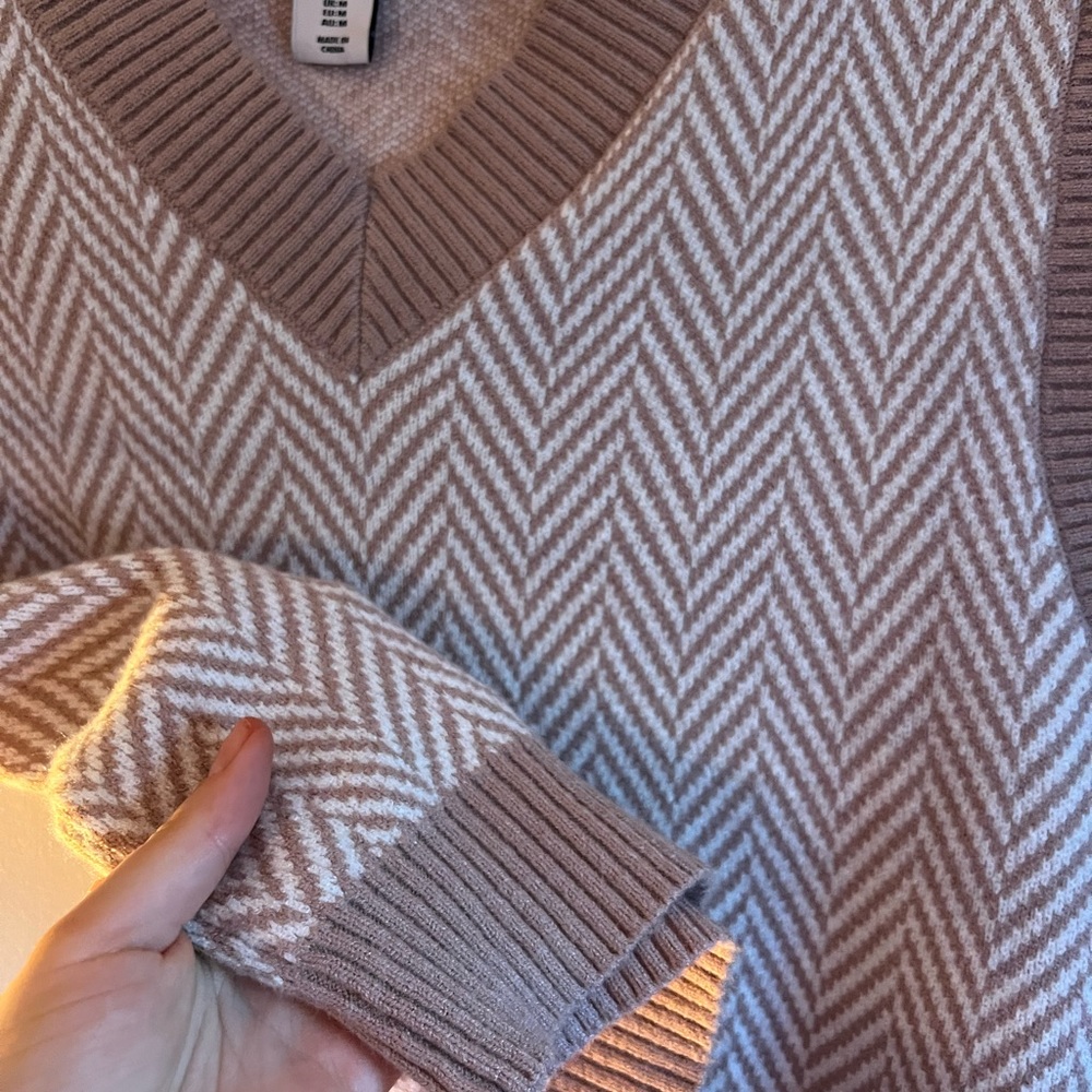 Sweater vest - Picture 5 of 5